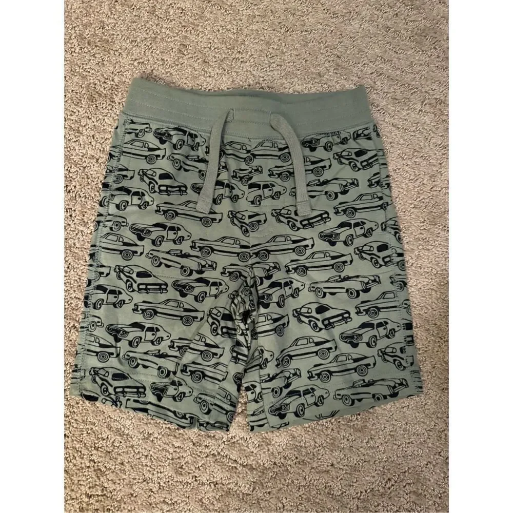Boys 3T organic cotton shorts new without tags from Gap